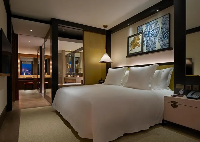 Rosewood Suite